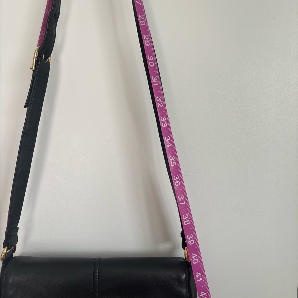 Vintage Black Leather Etienne Aigner Shoulder Bag - Picture 9 of 11